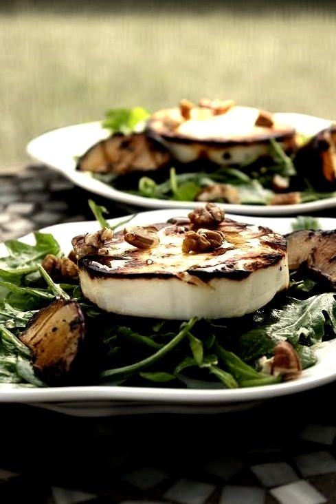  Grilled Manouri Cheese and Arugula Salad Dinners & Dreams
